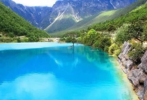  「佛山」广东未来前途光明的城市，珠三角中心城市之一，中山、