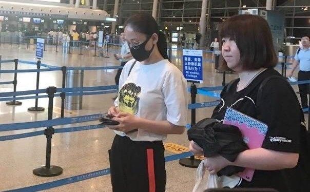 陈乔恩自酒驾风波后又遭遇“秃顶”威胁，网友：明星不好当