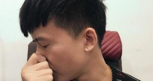  『尿毒症』29岁男子，不痛不痒，查出尿毒症，排尿有5个变化，不能再拖