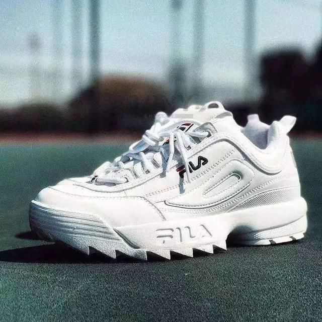 上半年全世界卖得最好的10件时髦货，你有几样？