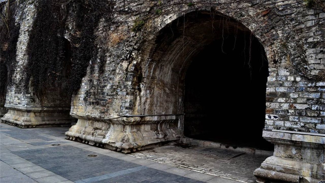 中国最大的三个宅院，故宫只能排第三，第一被称“世界第一宫殿”