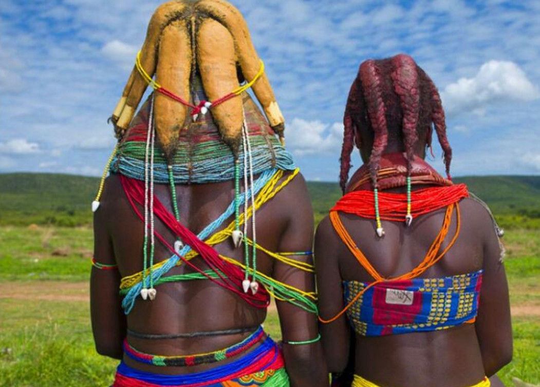 非洲这些女人，比时尚之都巴黎模特更会打理，每个人造型独一无二