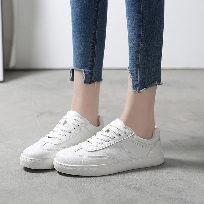 单鞋好看不增高，恨天高性感却累脚;国庆这么穿，舒适漂亮的偷乐