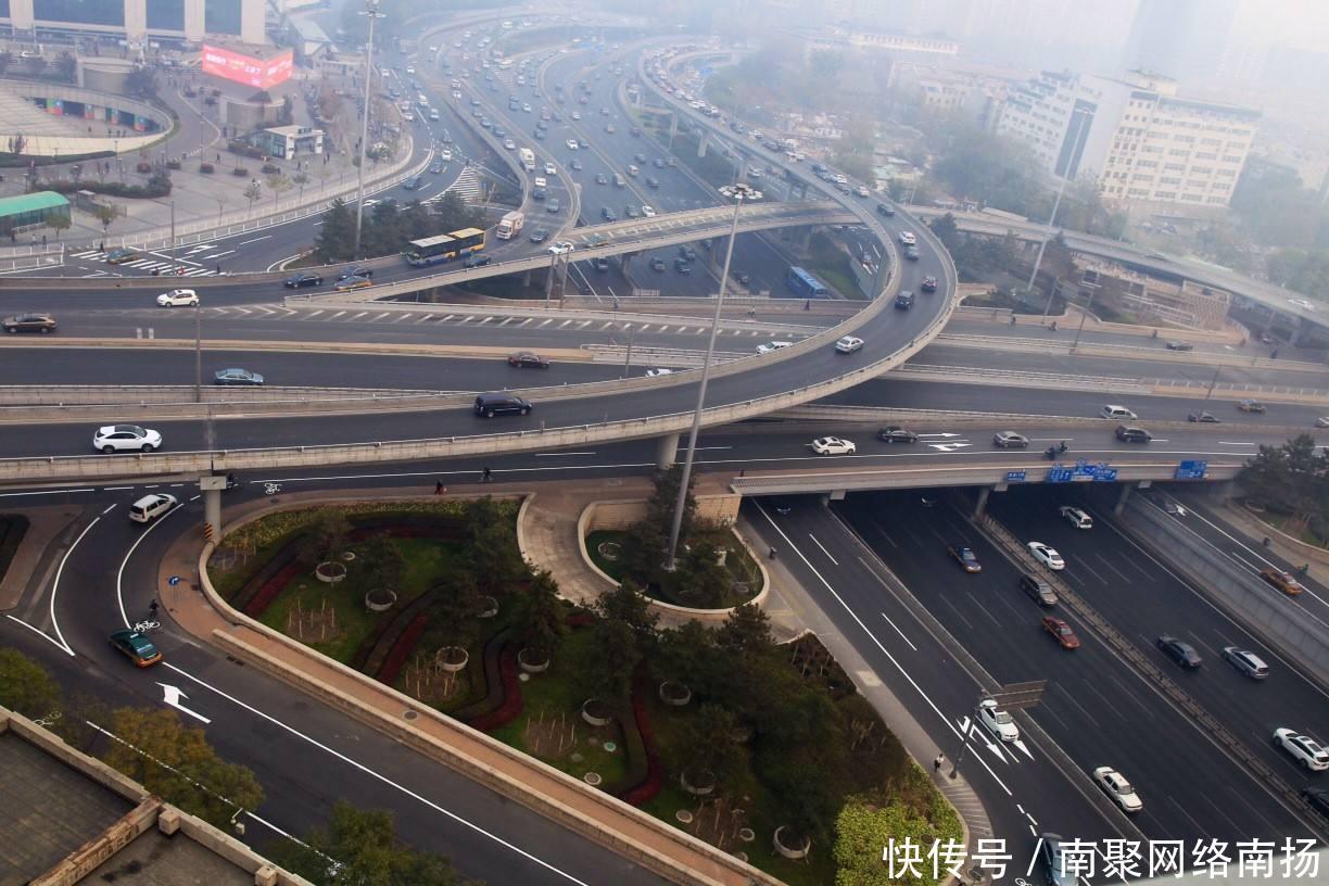 我国最“凌乱”的三条高架桥, 第二个在中部, 第一在重庆