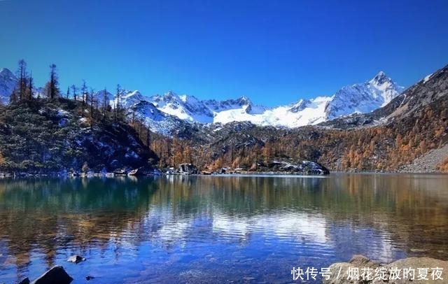 9月来袭！彩林红叶齐绽放，快让国内这6个地方承包整个秋天