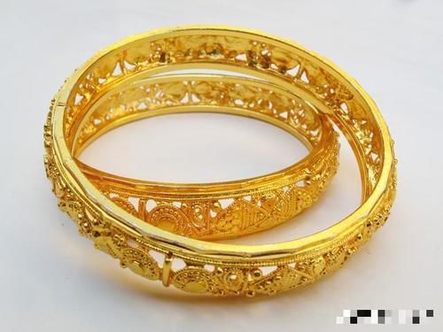  【值得】“活扣”和“死扣”的黄金手镯，哪个值得去买？