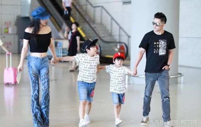 冉莹颖装扮再次破尺度 紧身牛仔勒 短T更是大秀傲人上围和小蛮腰