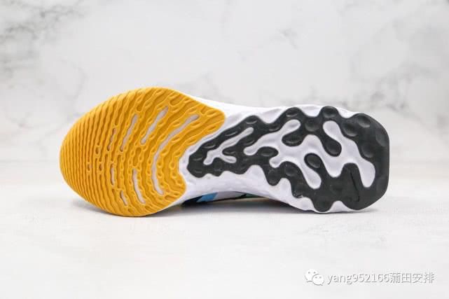  『Run』耐克Nike Infinity Run Flyknit瑞亚缓震跑鞋涂鸦