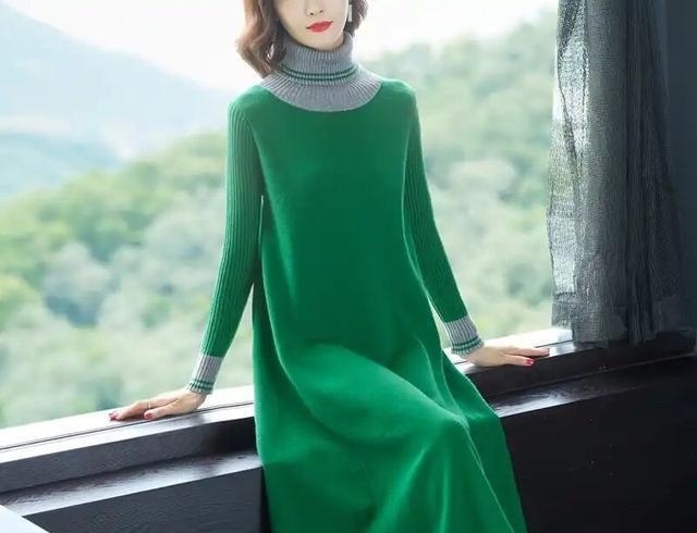 『奔四』突然新出冬裙,叫“儒雅裙”,适合奔四奔五女人,不媚不俗贼迷人