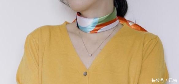 「舒适」春日搭配:如果你有一件彩色的针织开衫,教你如何每天穿出新鲜感