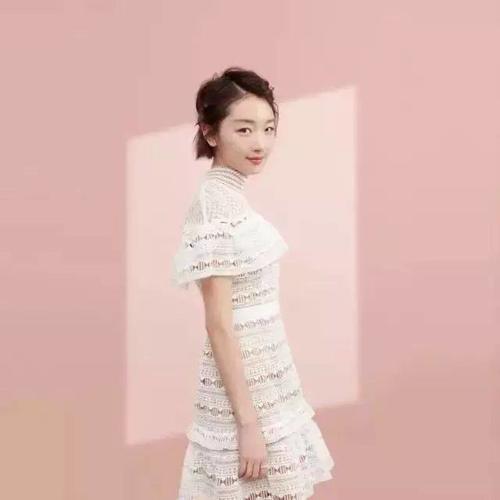 如何才能像周冬雨一样变得时髦？