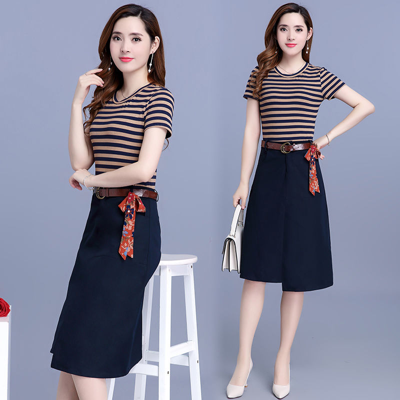 不夸张!工资刚发就没了，48岁老婆穿这女装，洋气显嫩，超值