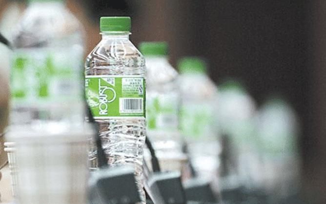  [重出江湖]曾经的中国矿泉水之王, 再度重出江湖, 怡宝农夫山泉