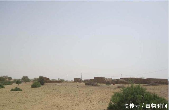 明年开始农村要统一规划建房，现有房屋统一拆迁，是真的吗