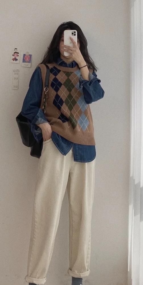 「松垮」冬天穿搭如何应对松垮?将简洁品类搭出层次感,防寒保暖又有时尚潮流范