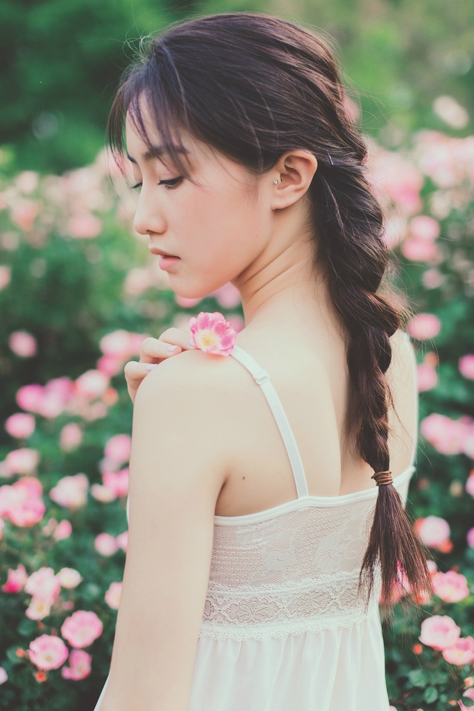 清纯马尾辫美女写真