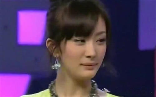 『杨颖』女星第一次上《大本营》的妆容，认出了杨幂赵丽颖，却不敢认杨颖