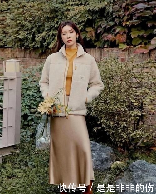  「把女生们」上班到底穿什么？这几款单品配裙子后，女老板见了都要照着穿