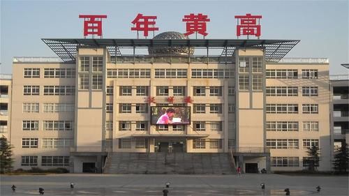 湖北正在“奋发图强”的2个城市，紧追宜昌和襄阳，未来不可限量
