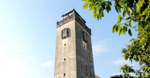 广东东莞一个镇, 三面被深圳包围, 地理位置优越