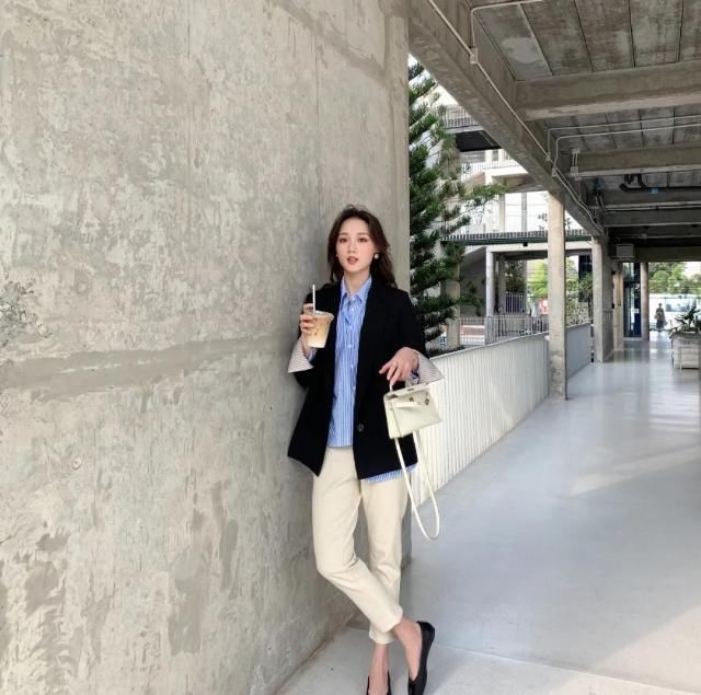  白鞋■小白鞋失宠了，这4双“仙女鞋”正流行！