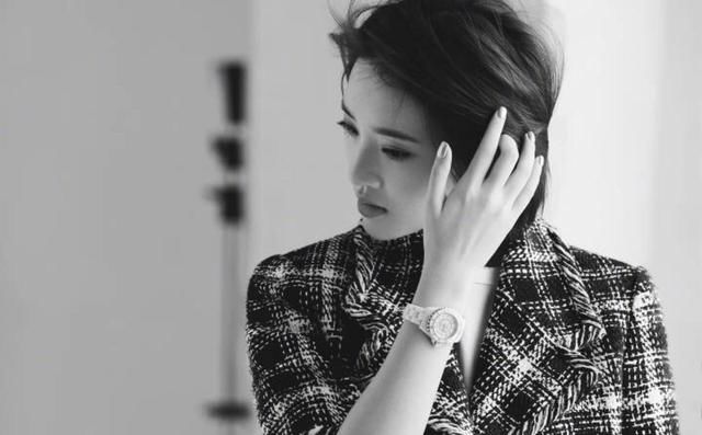 唐艺昕我就喜欢你这么穿,特有女神感,小姐姐又美了不少