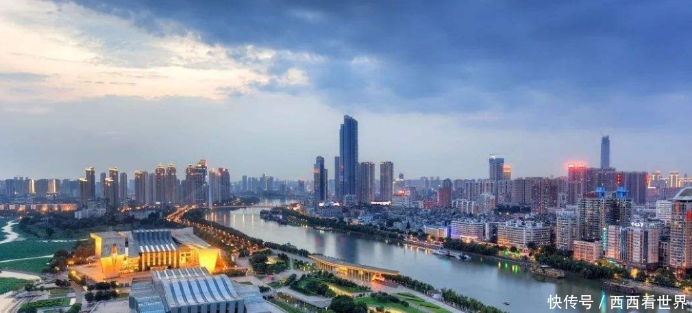 我国下一个“深圳”，成都无缘，武汉靠边站，原来是新一线城市