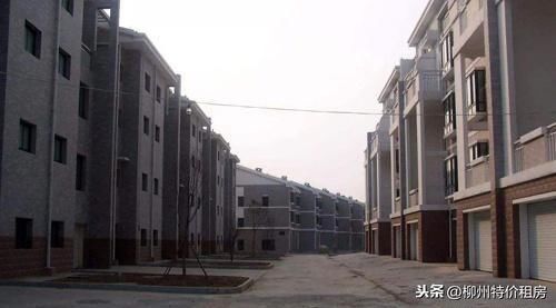 城市空置房多不是问题，还有几亿农民会进城？那你或许想多了