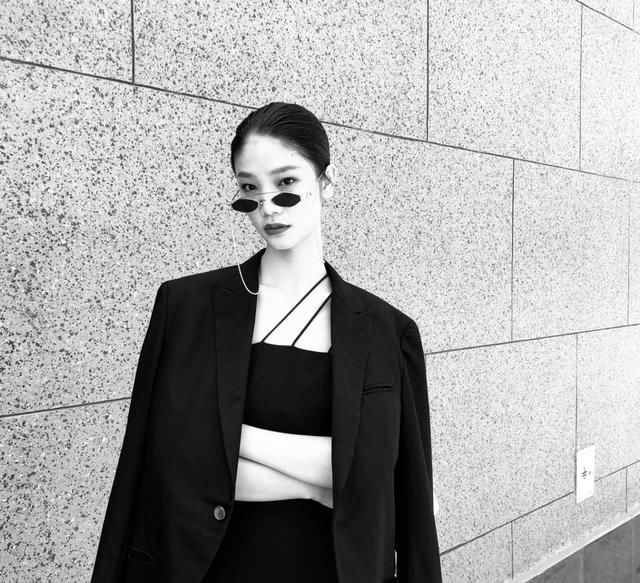 王艺再度回应出轨门，宣称自己真的很冤枉，与纪凌尘一点都不熟