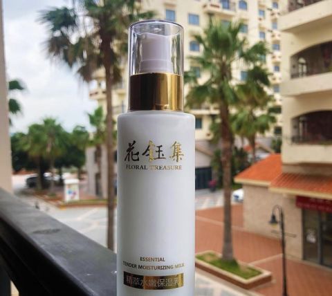  『适合』敏感肌适合使用的平价好用修复水乳推荐：有效舒缓皮肤、抗过敏