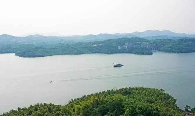 鹧鸪天-咏赋天目湖【2020热门旅游景点】