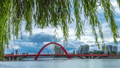  #经济#四川发展空间巨大的城市，经济增速省内第一，不是绵阳也