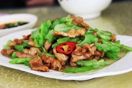 新型艾滋病虫，热苦瓜水抗癌，7月谣言孰是孰非