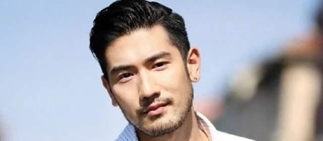 高以翔女友几岁