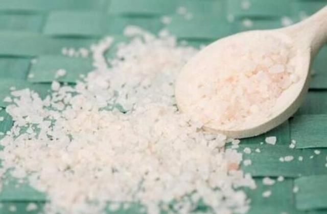 提醒：洗背搓出的你以为是泥儿？很可能是螨虫的痕迹