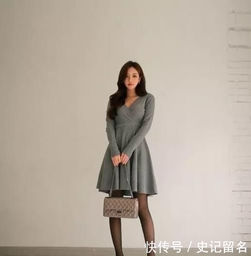 『青灰』美人美图:孙允珠,青灰雅然端淑居家连衣裙!