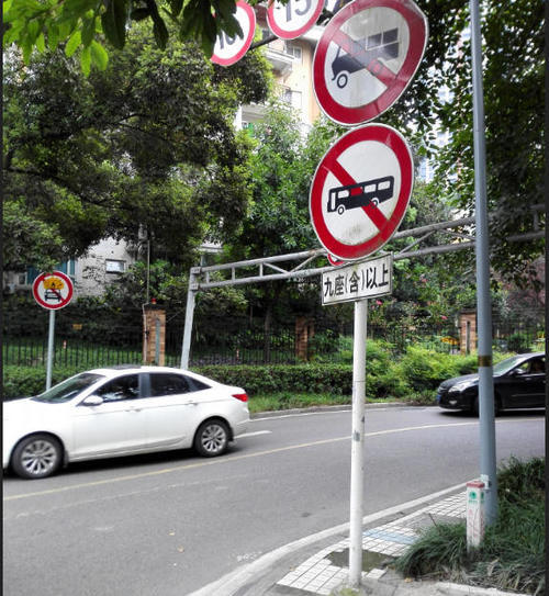 3000司机驾照逾期！这城市的交警喊话了