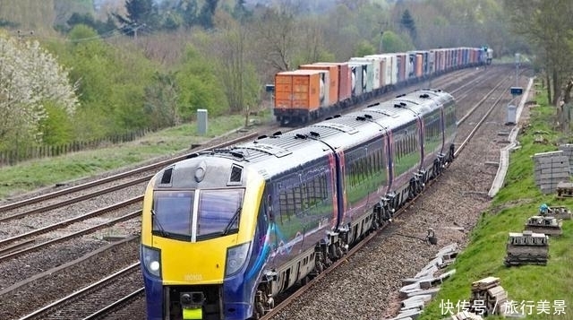  沈阳北■我国特殊的火车，不仅全车都是卧铺，而且中途还不会停