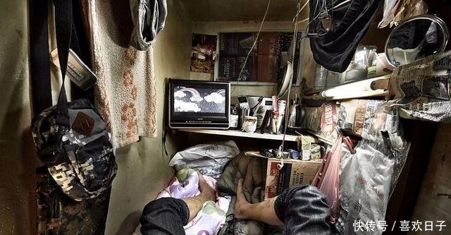 香港一家三口仅住8平米，4平米房屋比比皆是，看后令人沉默