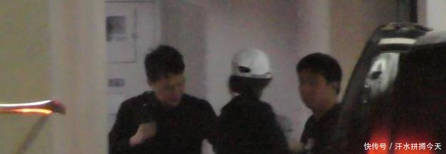 赵丽颖用劈叉回应怀孕传闻，粉丝关心的是她新男友不分手就脱粉