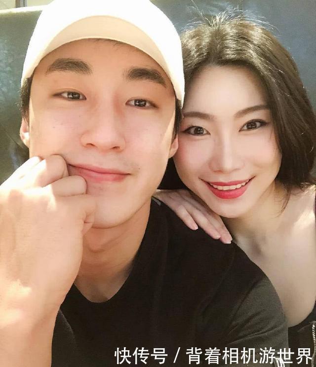 年过40岁的阿姨坚持健身，身材丰满敦实，男友是小鲜肉！