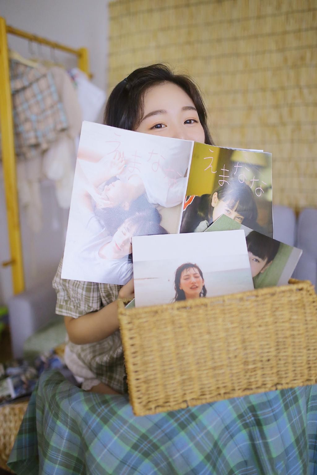 日本居家美女大长腿性感写真图片