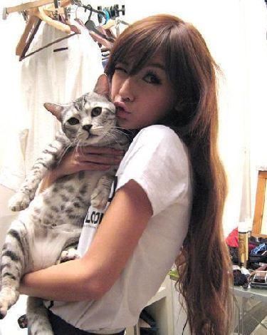 Angelababy当模特时在日本生活照放出，网友：真相原来如此！