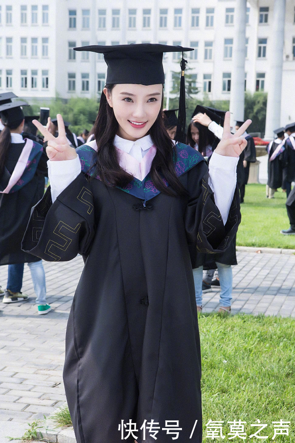 李小璐晒圣诞照视频