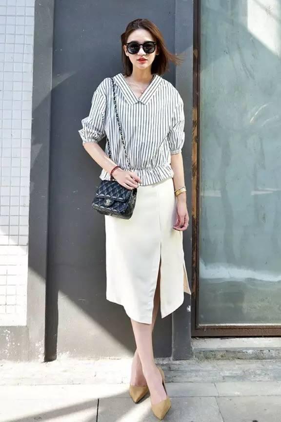 开衩裙走光是假的，撩人是真的！