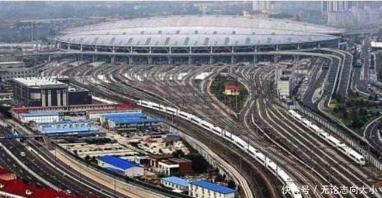  「奇葩」中国最“奇葩”的火车站，站台比城市还有名，网友：让