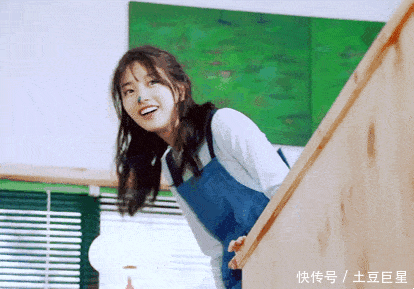  『卫衣』舍弃阔脚裤 ！好见到爆的“初恋女友裤”来啦 ！！