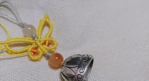 [编绳]DIY手工编绳教程：能快速编织好的蝴蝶流苏挂饰，搭汉服刚刚好！