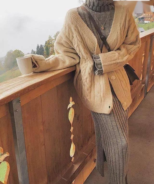  『西装外套』今年春天流行这3款连衣裙美死个人儿，快穿起来！