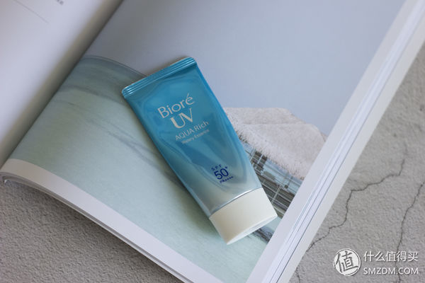 平价防晒霜测评 | 香蕉涂防晒霜的后果，瞬间惊呆了!